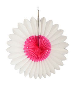 Zauberhafte Deko-Blume aus Papier