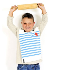 Riesige Tischserviette in blau auf www.mina-lola.com von DEUZ