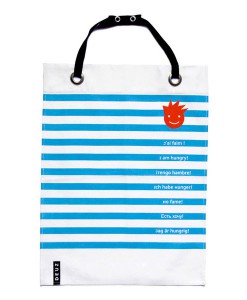 Riesige Tischserviette in blau auf www.mina-lola.com von DEUZ