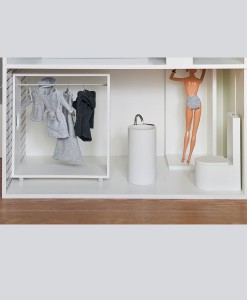 Barbie-Garderobenschrank auf www.mina-lola.com