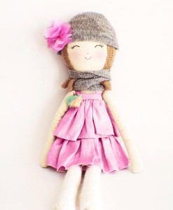 Stoffpuppe Sophie auf www.mina-lola.com von Tiny little dream