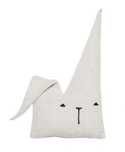 Kuschelkissen mit Schlappohr auf www.mina-lola.com von fabelab