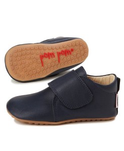 Lederhausschuhe schwarz auf mina-lola.com von Pom Pom