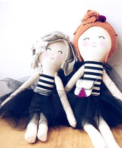 Stoffpuppe PINKIE mit Tutu auf mina-lola.com von A tiny little dream