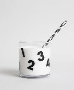 Becher Zahlen schwarz auf mina-lola.com von Buddy + Bear