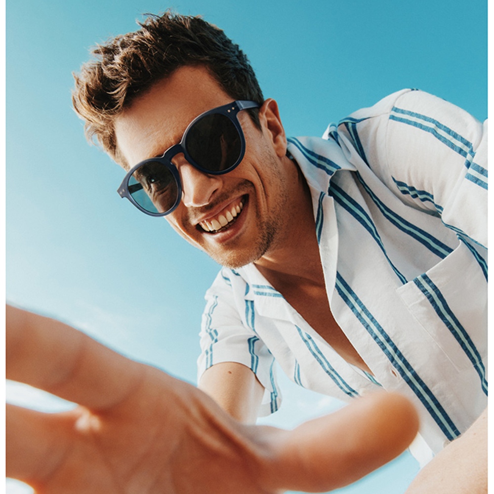 Sonnenbrille ADULTS #N Night Blue Izipizi auf www.mina-lola.com